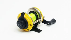 HT MINI CRAPPIE REEL YELLOW WR-2Y, FOR CRAPPIE POLE/RUTE, NO DRAG, NO CAST - Bild 1 von 3