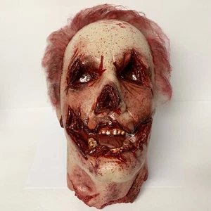 Trick Or Treat Studios - Officer Francis Head Prop Bloody Rare Version - Picture 1 of 2