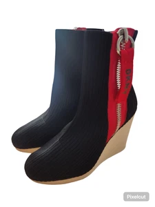 DKNY Damen Schwarz Strick Keilabsatz High Heel Sneaker Schuhe Stiefelette LESEN - Bild 1 von 10