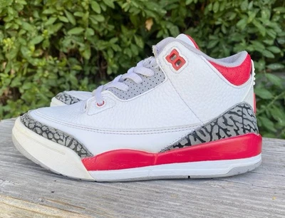Nike Air Jordan 3 Retro Fire/Red Cement Kids Sneakers DM0966-160- Size 1.5 Y - Image 1 of 4