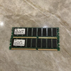 LOT OF 2 Samsung M381L3223ETM-CB0 PC2100U-25331-A1 256MB DDR PC2100 CL2.5 ECC - Picture 1 of 3