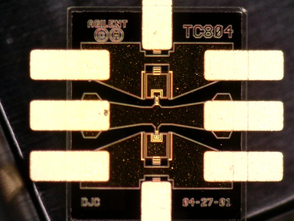 Diodo amostrador de matriz de micro-ondas Agilent TC804 - Imagem 1 de 1