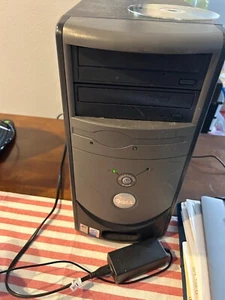 Dell Dimension 4700 MT Intel Pentium W/ Dell Mouse - Afbeelding 1 van 4