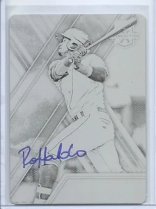 2017 ELITE EXTRA EDITION RC BLACK PLATE ON CARD AUTO RONALDO HERNANDEZ 1/1 RAYS - Picture 1 of 2
