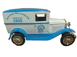 LIBERTY FORD MODEL A DELIVERY SPEC CAST 1:25 SCALE DIE CAST VICTOR MCLAGLEN BANK - Picture 1 of 8
