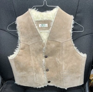 Vintage Kids Genuine Leather Sherpa Lined Suede Vest.    BD5 - Picture 1 of 10
