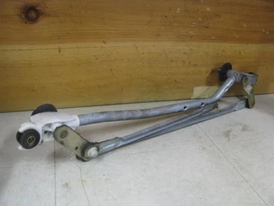 WIPER TRANSMISSION Nissan Sentra 00 01 02 03 04 05 06 331682 - Image 1 of 4