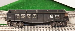 Lionel 2452 Pennsylvania Gondola From Early 1946 has Flying Shoe Couplers