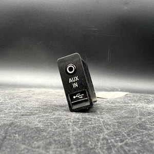 Entrada USB Mini Cooper AUX-In 61319129651 07-10 R55 R56 R57 - Imagen 1 de 5