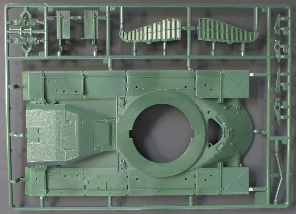 Revell 1/35 比例 M48A2GA2 - 零件树 C 套件编号 03236 — 第 1/1 张图片