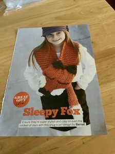 Child’s Girl Boy Sleepy Fox Scarf Knitting Pattern In Chunky - Picture 1 of 2
