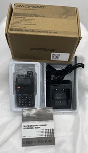 Baofeng Professional, Fm  Transceiver, walkie talkie New In Bent / Torn Box - Picture 1 of 2