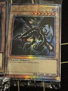 DRAGO NERO OCCHI ROSSI●Quarto di secolo segreto raro●TN23●SIGILLATO●PORTOGHESE●2534 - Foto 1 di 1