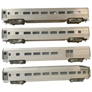 Unbranded Mantua HO Train Cars 2 Passengers Pullman Baggage - A1044L - Picture 1 of 10
