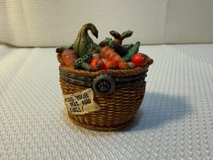 Cesta vegetariana Boyds Bear Tillie's con Peapod McNibble Treasure Box 2E 392132 nueva - Imagen 1 de 8