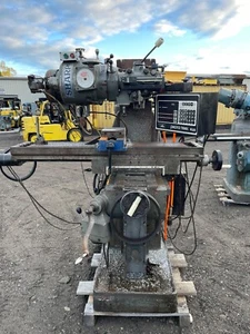 Sharp milling machine w Proto Trak controls - Picture 1 of 6