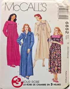 Accappatoio donna McCall's modello cucito casa e notte 6852 S-M-L NON TAGLIATO - Foto 1 di 5
