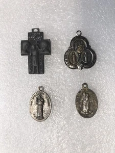 Religiöse Charms für Halskette. Jesus Maria Josef Hl. Franziskus Hl. Antonius. Vintage - Bild 1 von 10
