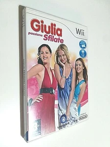 GIULIA PASSIONE SFILATE WII - NINTENDO Wii GIOCO GENERE ARCADE - Picture 1 of 2