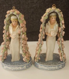 2 Lady Diana 1998 Prinzessin von Wales Carlton Karten Figur Weihnachtsschmuck - Bild 1 von 3