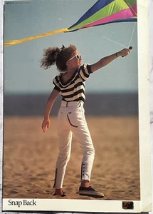 Lee Jeans Snap Back AD Store Display Poster 1990's 24 x 37 Girl Flying Kite - Picture 1 of 9