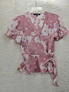 One Clothing Pink Floral Wrap Crop Top Blouse V-Neck Flowy Ruffle Women's Sz Xs - Picture 1 of 6
