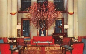 HONG KONG HOTEL MIRAMAR COCKTAIL LOUNGE POSTCARD 1960 PATA - Picture 1 of 2