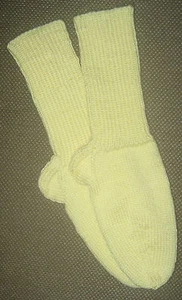 NEW Warm and Soft Hand Knit Socks (8.5 inches length) - Picture 1 of 1