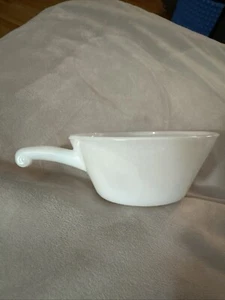Vtg Anchor Hocking Fire King Oven Proof White Milk Glass Soup Bowl w Handle Set3 - Picture 1 of 5