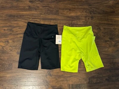 Paquete de 2 pantalones cortos de bicicleta Danskin para mujer cintura alta costuras contorneadas negros/verdes talla XS Foto 1 de 4