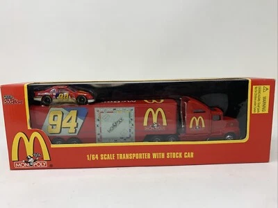 Transportador Racing Champions escala 1/64 con Stock Car McDonald's Monopoly #94 Foto 1 de 4