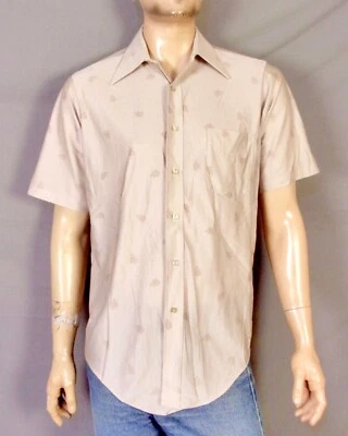 vintage 70s JC Penney Qiana Nylon Beig Shirt SS Leaf Pattern Square Buttons SZ M - Image 1 of 4