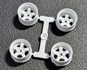 20mm DS Racing Mini Wheels (Wide) 1/24 1/28 Multi Offset (8Pcs Set White) - Picture 1 of 4