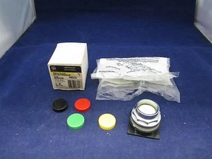 General Electric Push Button CR104PBG00U3 new - Picture 1 of 5