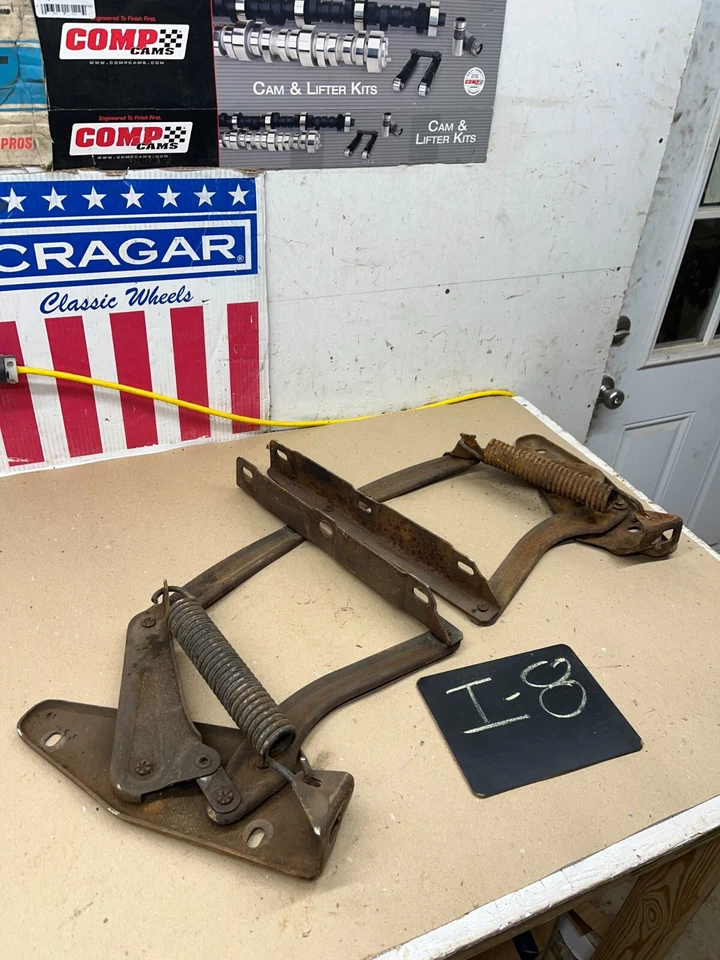 1969 1970 1972 年 PONTIAC GRAND PRIX RIVIERA? HOOD HINGES 弹簧组合对 71 — 第 1/4 张图片