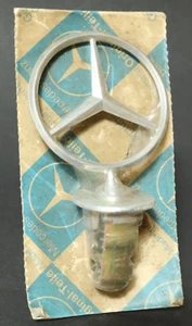 Vecchio Cover Mercedes Benz Stern Oldtimer Auto Car Star Ornamento Cappuccio Ovp - Foto 1 di 9