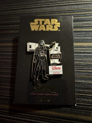 Disney Visa Cardmember 2016 Star Wars Darth Vader Pin 113670 - Image 1 of 2