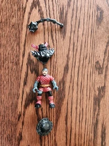 2001 Fisher Price Imaginext Saxon Knight Warrior Action Figure Shield Helmet - Picture 1 of 3