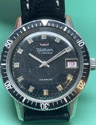 WALTHAM  Skindiver Watch Vintage Wristwatch 17 Jewels Bathyscaphe - Image 1 of 4