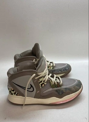 Nike Kyrie Infinity Go Camuflado Leopardo Juvenil Zapatos de Baloncesto Talla 5Y Certificado de Autenticidad Foto 1 de 4