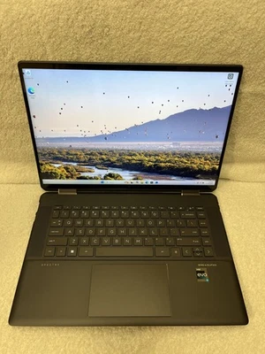 HP Spectre x360 16-F2013DX 16" Táctil 3K Intel i7-13700H 16GB RAM 512GB SSD Foto 1 de 4