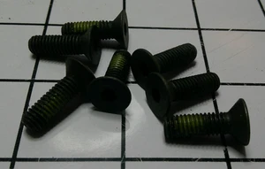 Bostitch MSF6100-20 Vite 7 PK per T40S2 N50FN N59FN N60FN - Foto 1 di 1