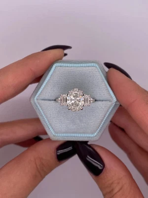 4.00 Ct Oval-Cut G/VS1 Lab Grown Diamond Engagement Ring 14k White Gold - Image 1 of 4