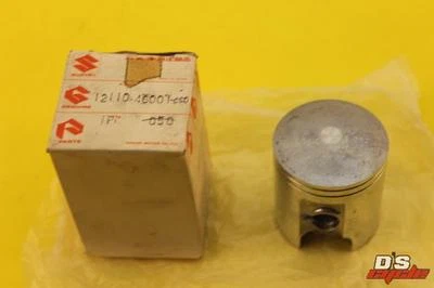 NOS 铃木 1977 - 1981 RM80 手枪 0.50 超大号零件 # 12110-46001-050 — 第 1/4 张图片