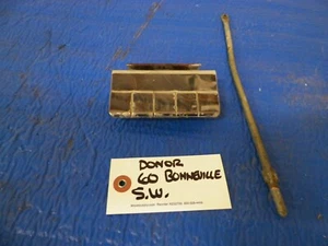 1960 GM Pontiac Station Wagon tail gate lever handle - Imagen 1 de 3