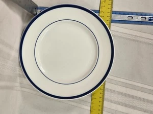 Williams Sonoma Brasserie piatto insalata pranzo blu 9" - Foto 1 di 3