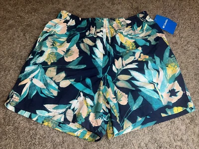 Women's Columbia Walnut River Black Green Printed Shorts Size Medium MSRP $35 - Image 1 of 4