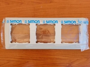 MARCO 3 ELEMENTOS SIMON 82 - PLÁSTICO BLANCO - Imagen 1 de 3