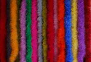 25 BOAS DE PLUMAS MARABÚ 2 yardas 15 gramos MUCHOS COLORES para elegir (Halloween/Artesanía) - Imagen 1 de 9