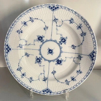 ROYAL COPENHAGEN Blue Fluted Half Lace DEEP PLATE 10" NEW #624 Suppenteller